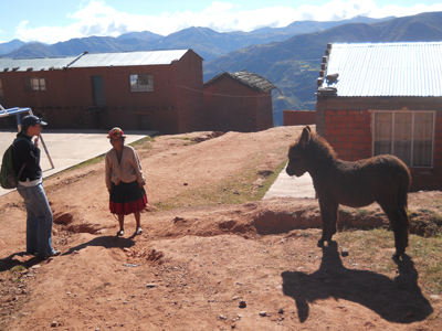 Marquirivi, Bolivia photo by Lizzie Greene/EWB-UA