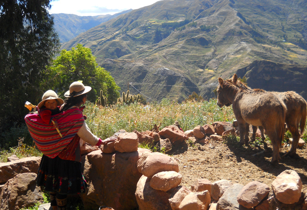 Marquirivi, Bolivia photo by Lizzie Greene/EWB-UA