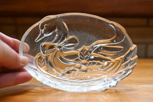 Earthward China Cabinet: Glass Candy / Nut Dishes